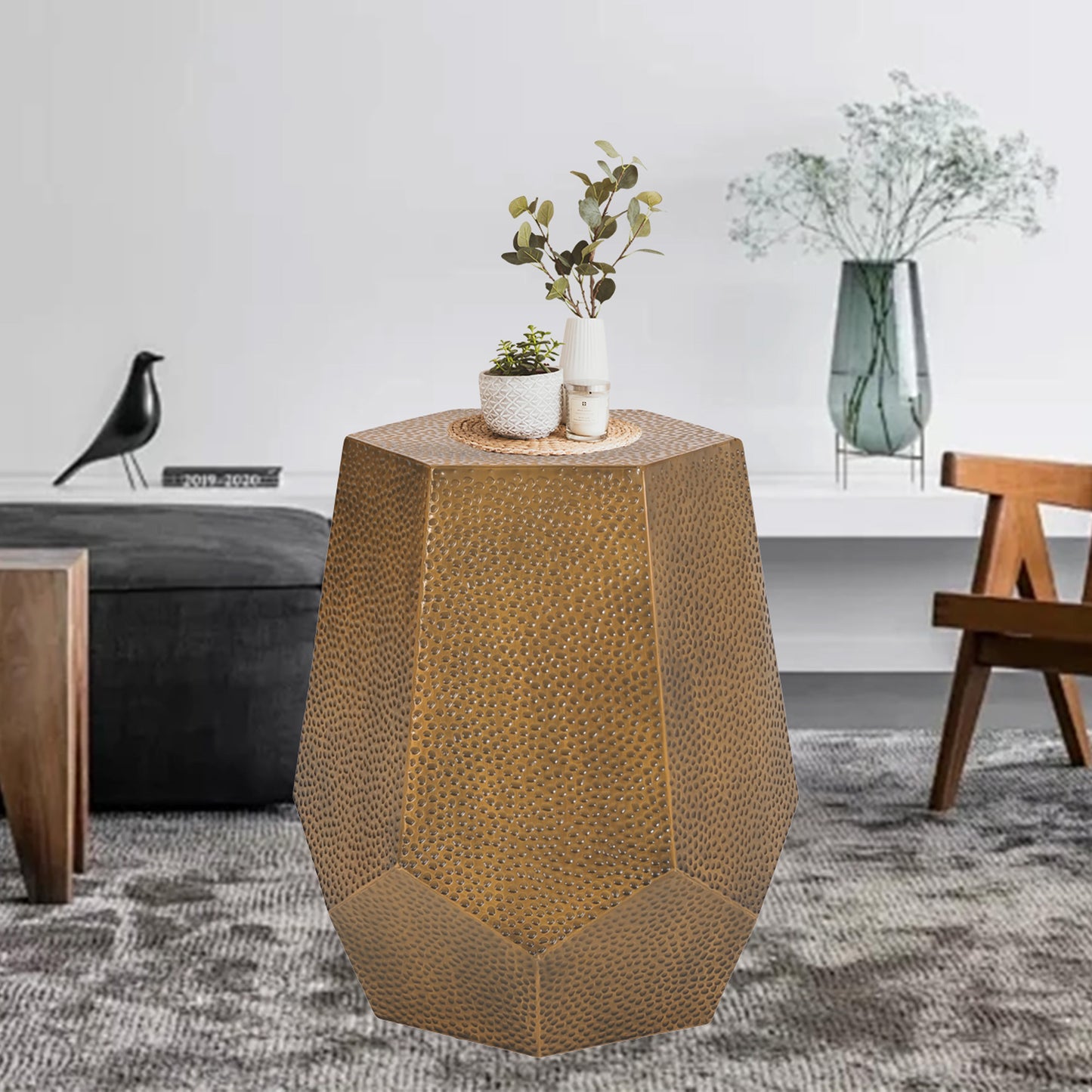 Metal Hammered end Table, Metal Accent Side Table, Fully Assembled, End, Bedside Table and Nightstand, for the Living Room and Bedroom